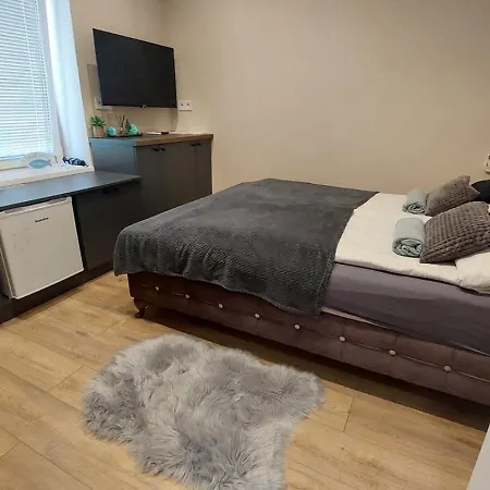 Foeldvary 3in1